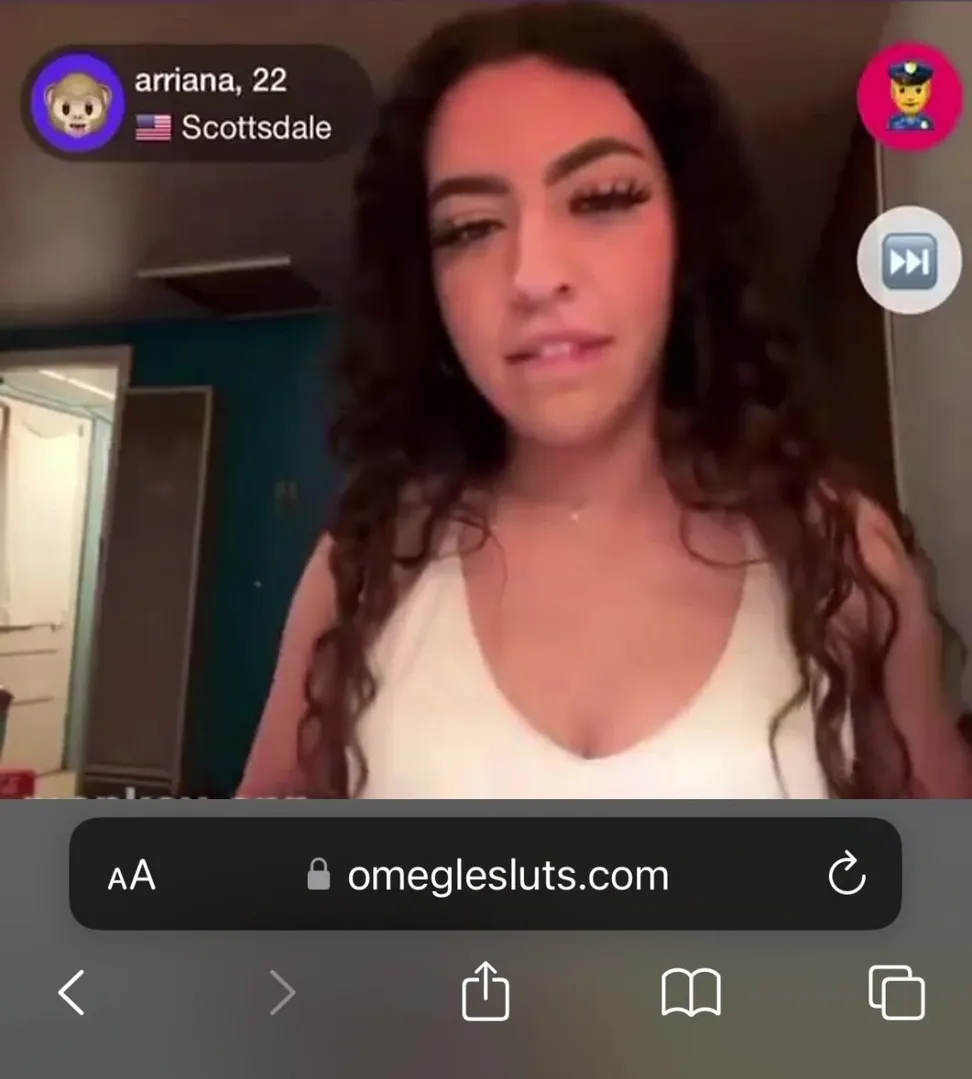 Hot teen Arriana flashing boobs on OmegleSluts | Live Cam Roulette with  Strangers