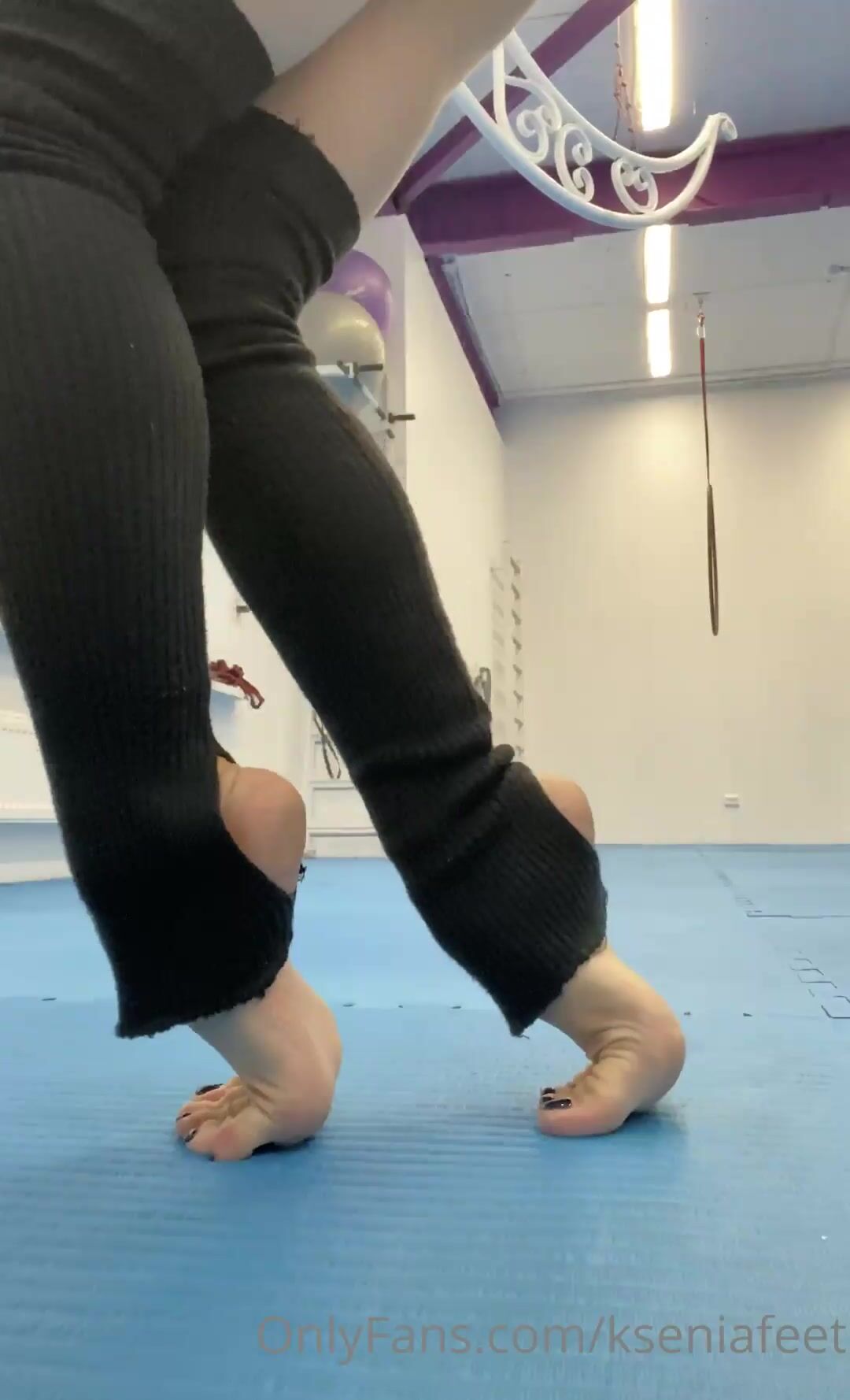 kseniafeet some flexible stuff xxx onlyfans porn videos.