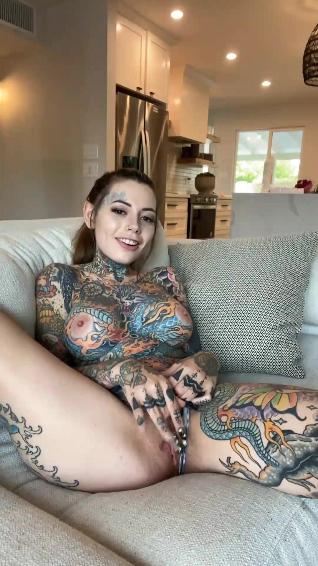 Tigerlillysuicide step sister wants to fuck step brother xxx video image