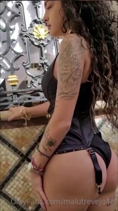 Malu Trevejo Topless Thong Ass Shake Onlyfans Video Leaked