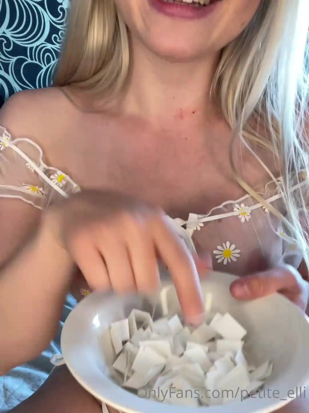 Petite elli i messaged the winners too if you want to see me doing the  giveaway