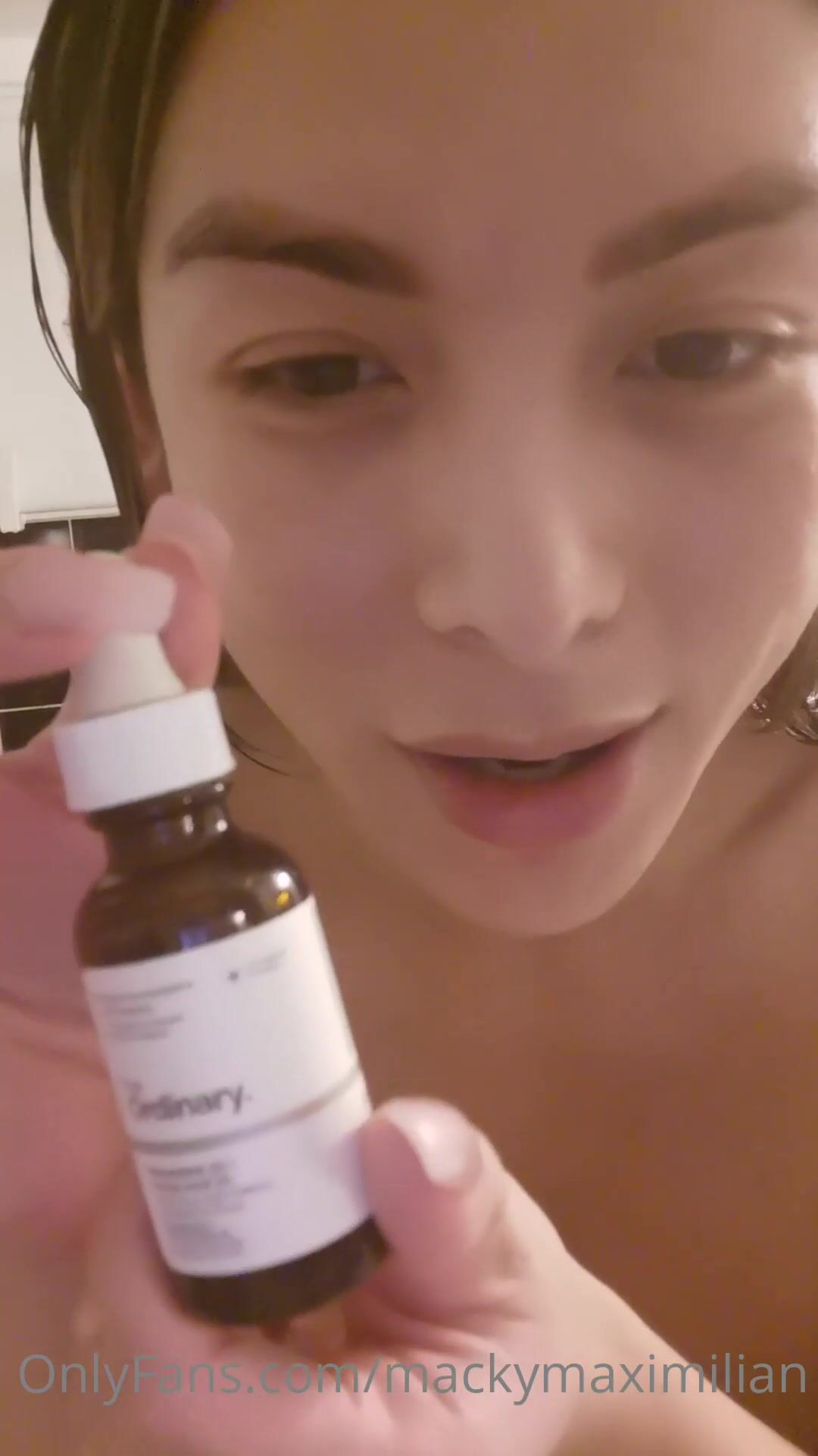 Mackymaximilian life feed 2 feeling fresh join me in my evening skin  routine lil cheeky fun xxx onlyfans porn video