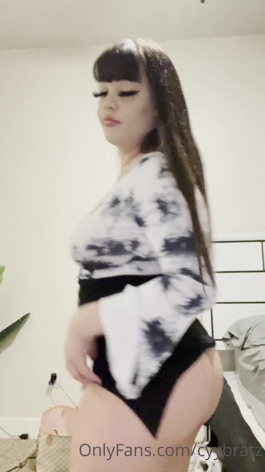 Mariesmilk About to go to the club would you dance w/ me xxx onlyfans porn  video