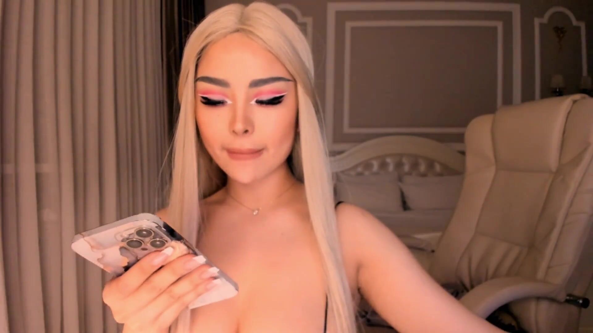 bae_suz Chaturbate free camwhores webcam porn vid.