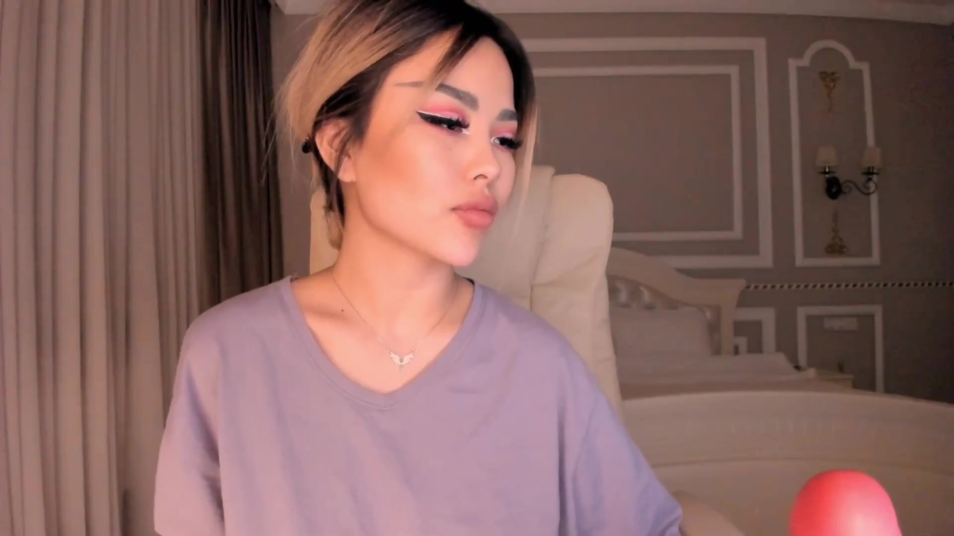 bae_suz Chaturbate webcam porn.