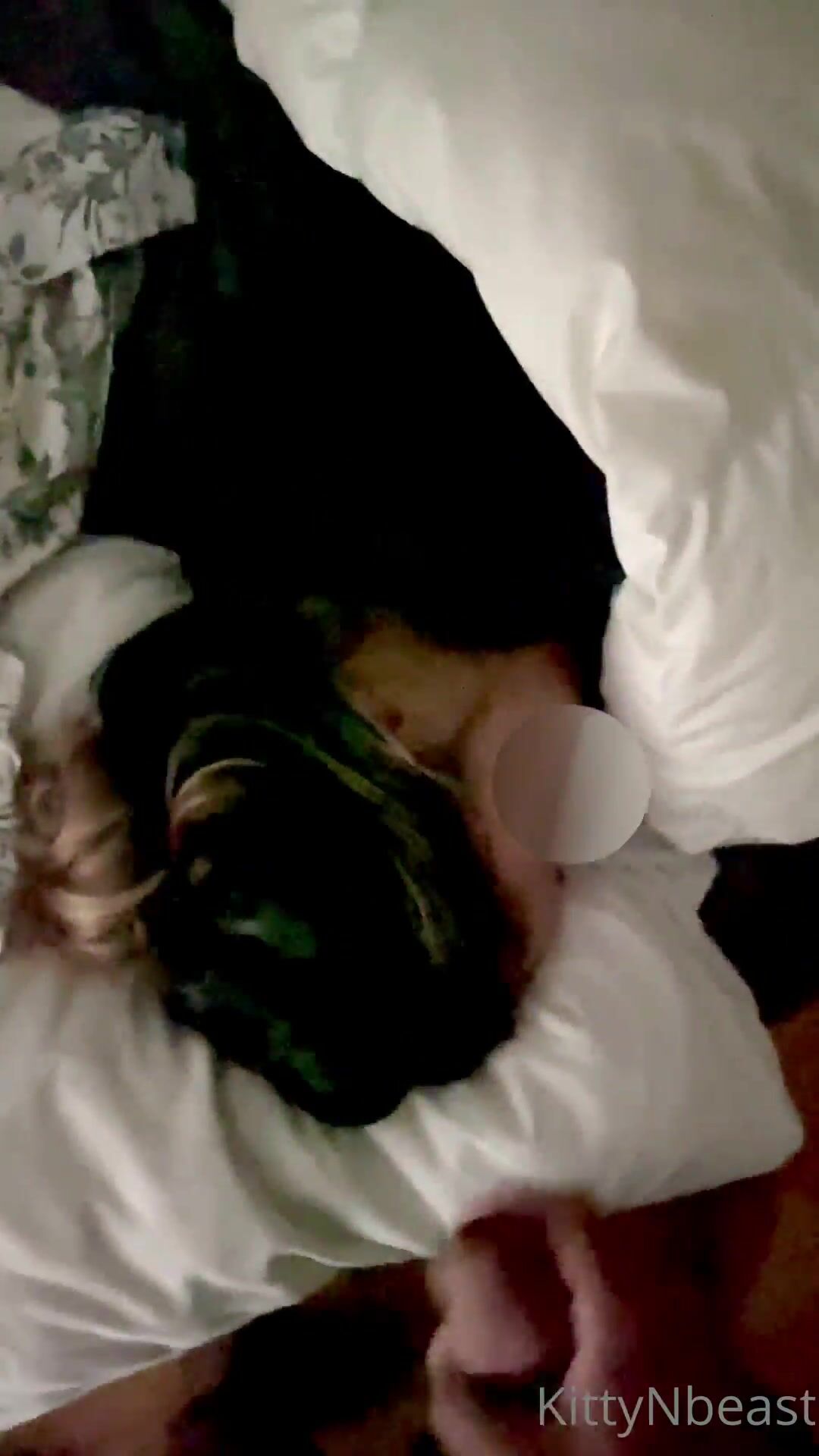 Kittynbeast ughhh… his dream was to cum on my face while i was sleeping…  dream realized… lolzz i xxx onlyfans porn videos