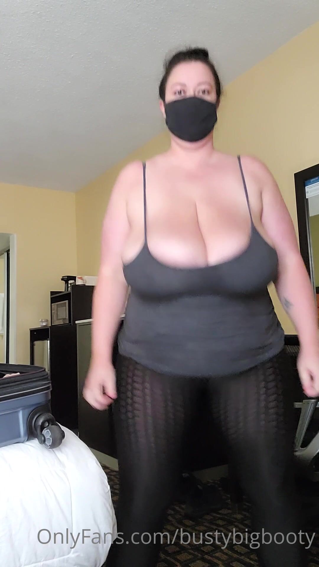 Bustybigbooty