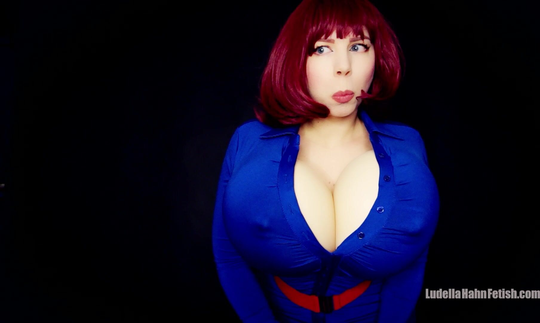 Ludella hahn i blue myself