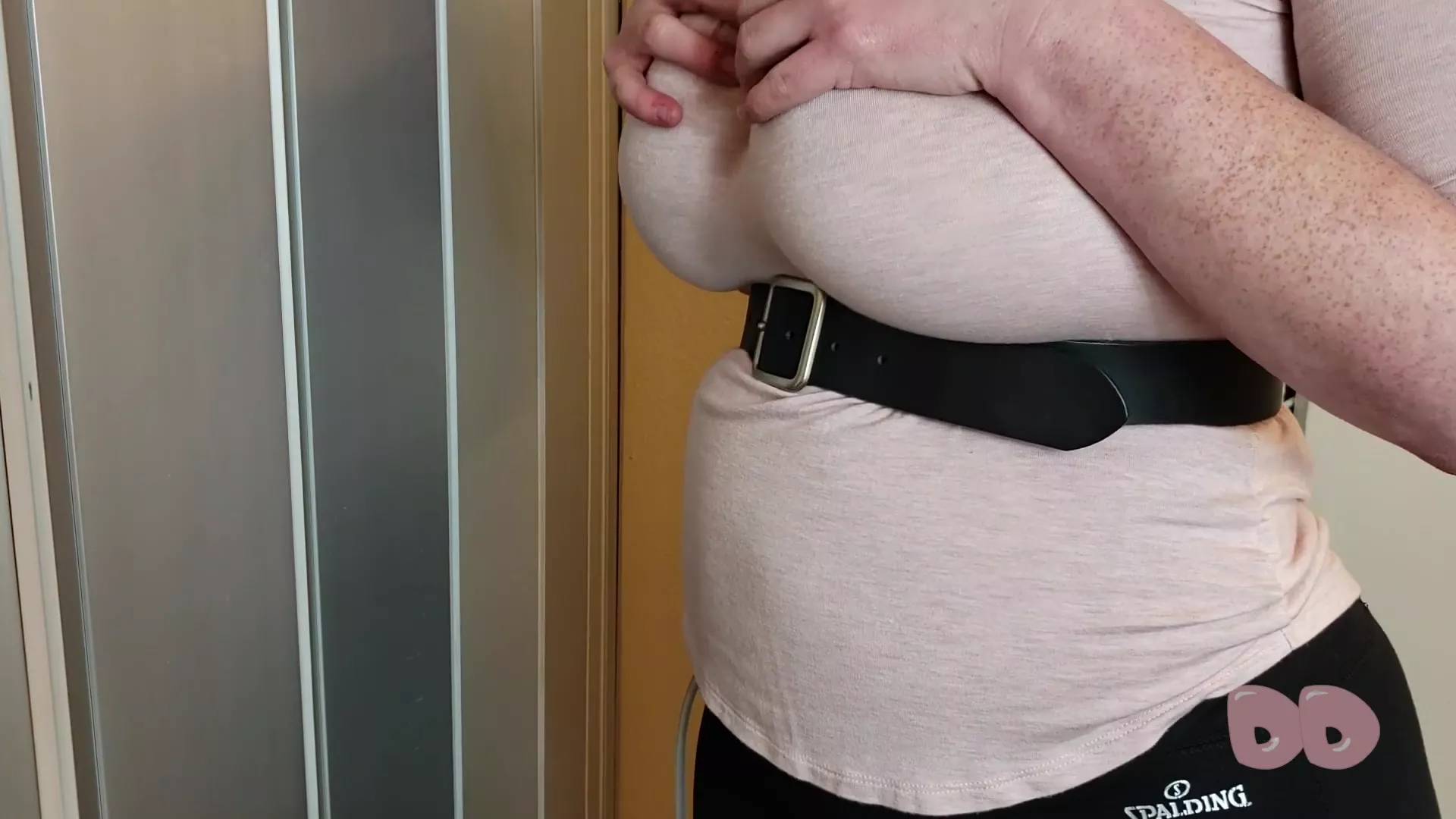 Belted air pump belly inflation xxx premium manyvids porn videos