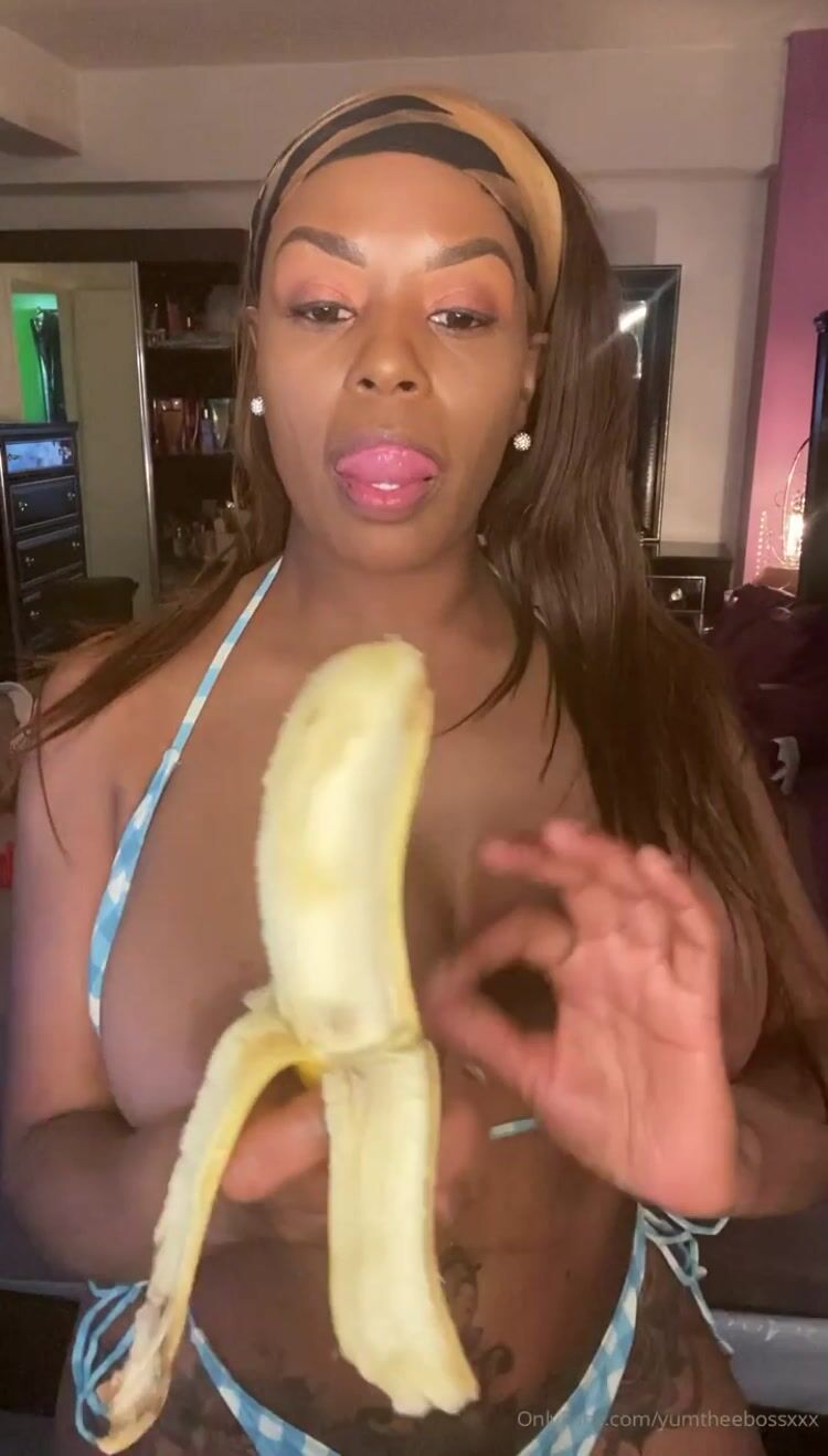 Yum Thee Boss eating a banana
