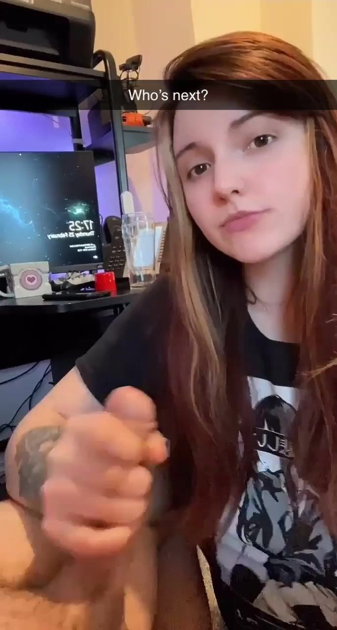 GamingBunnyX OnlyFans gamingbunnyx 2021 02 25 2041114571 Im shit at aiming  my s Video