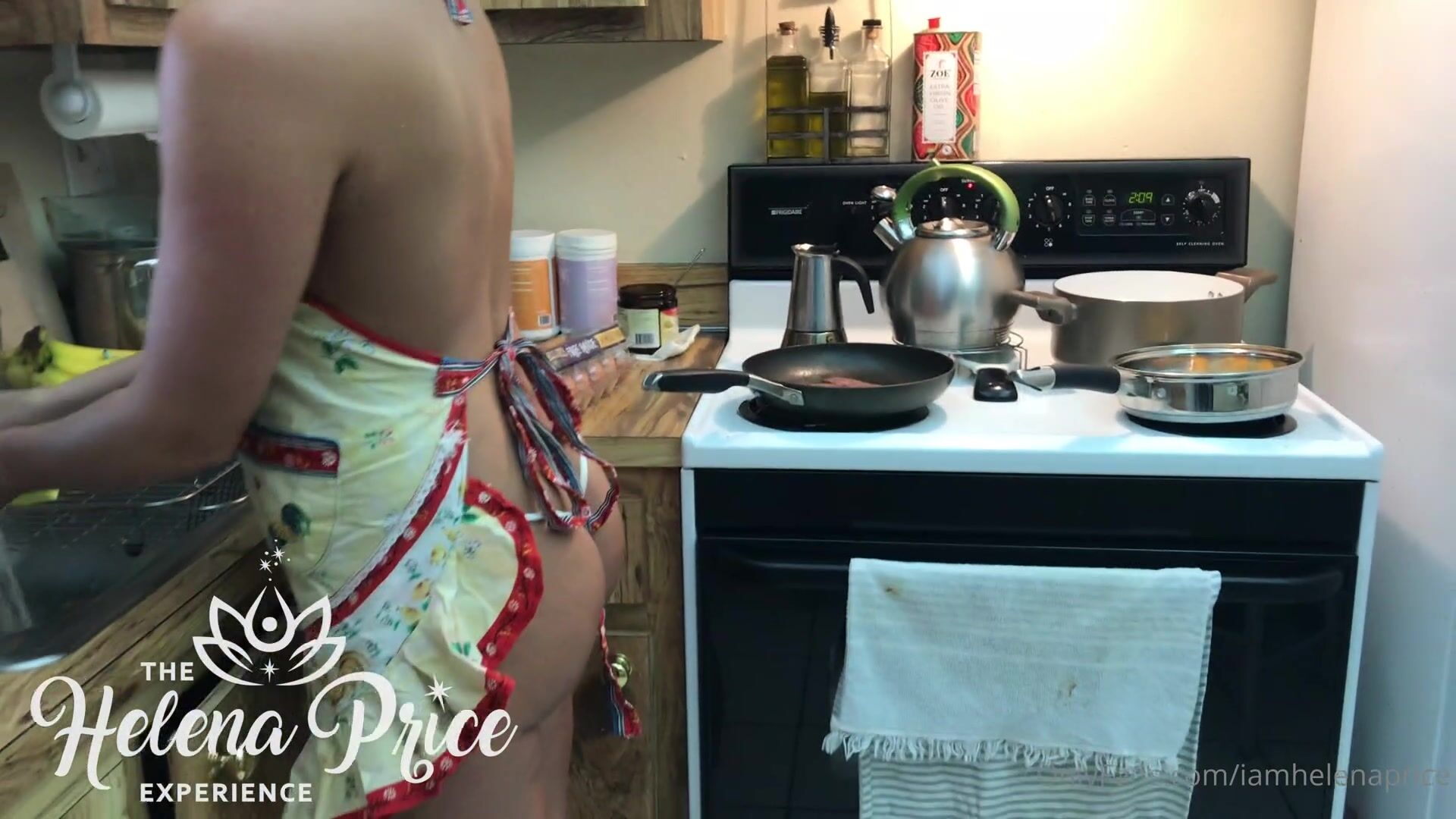 Iamhelenaprice its sunday breakfast sexy chef helena in the house making gf  french toast chimichurri e