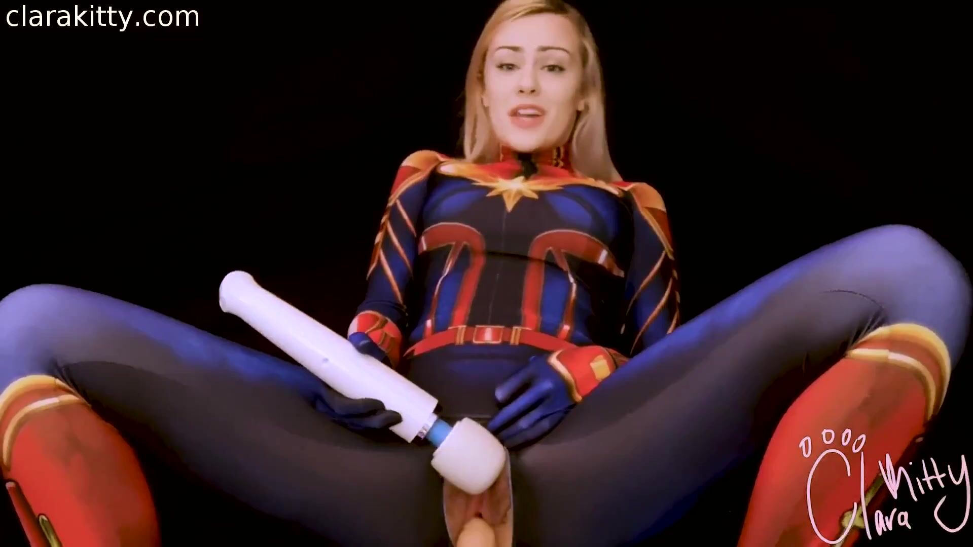 Clara Kitty - Captain Marvel