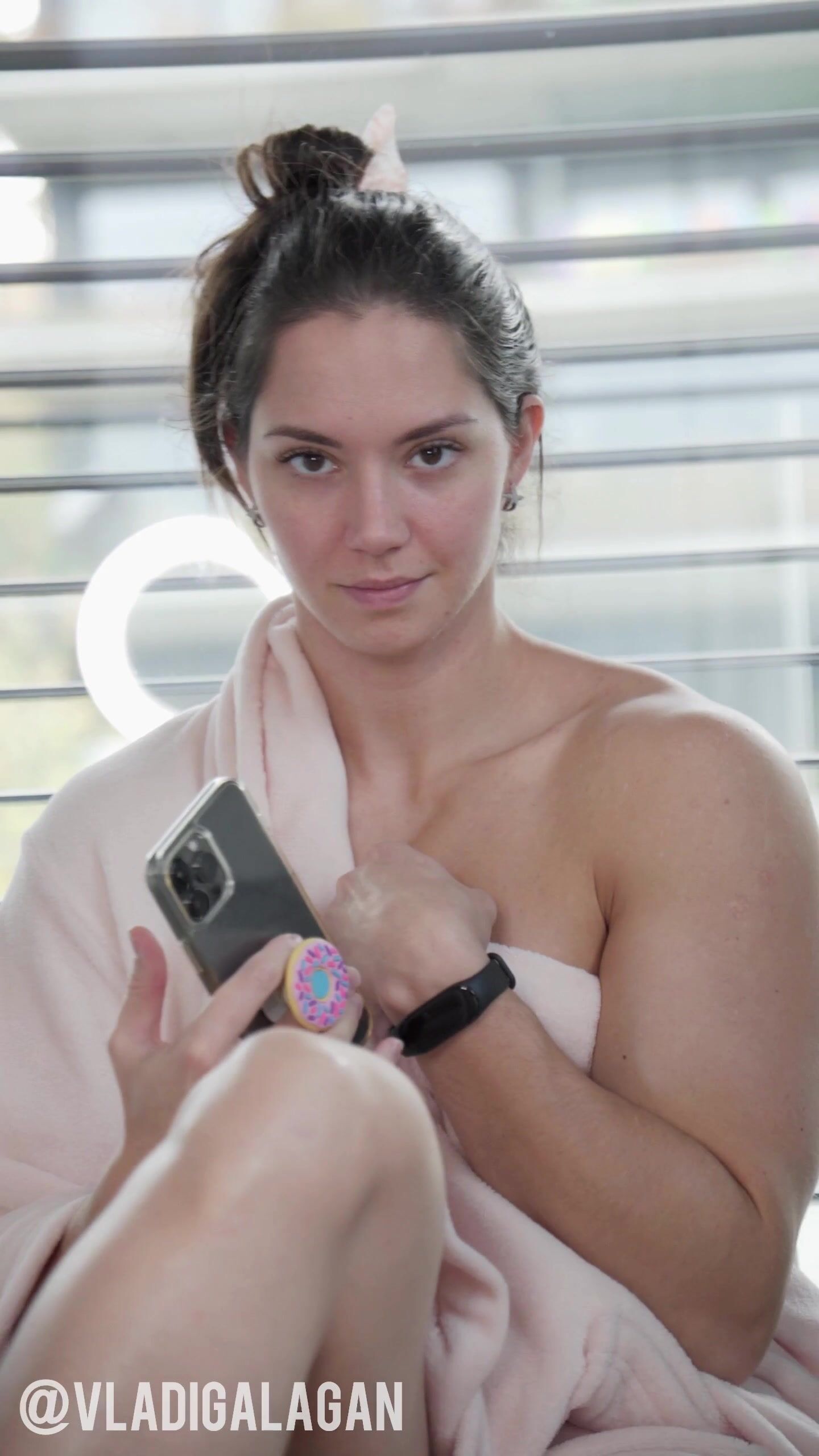 Nip Slip Vid