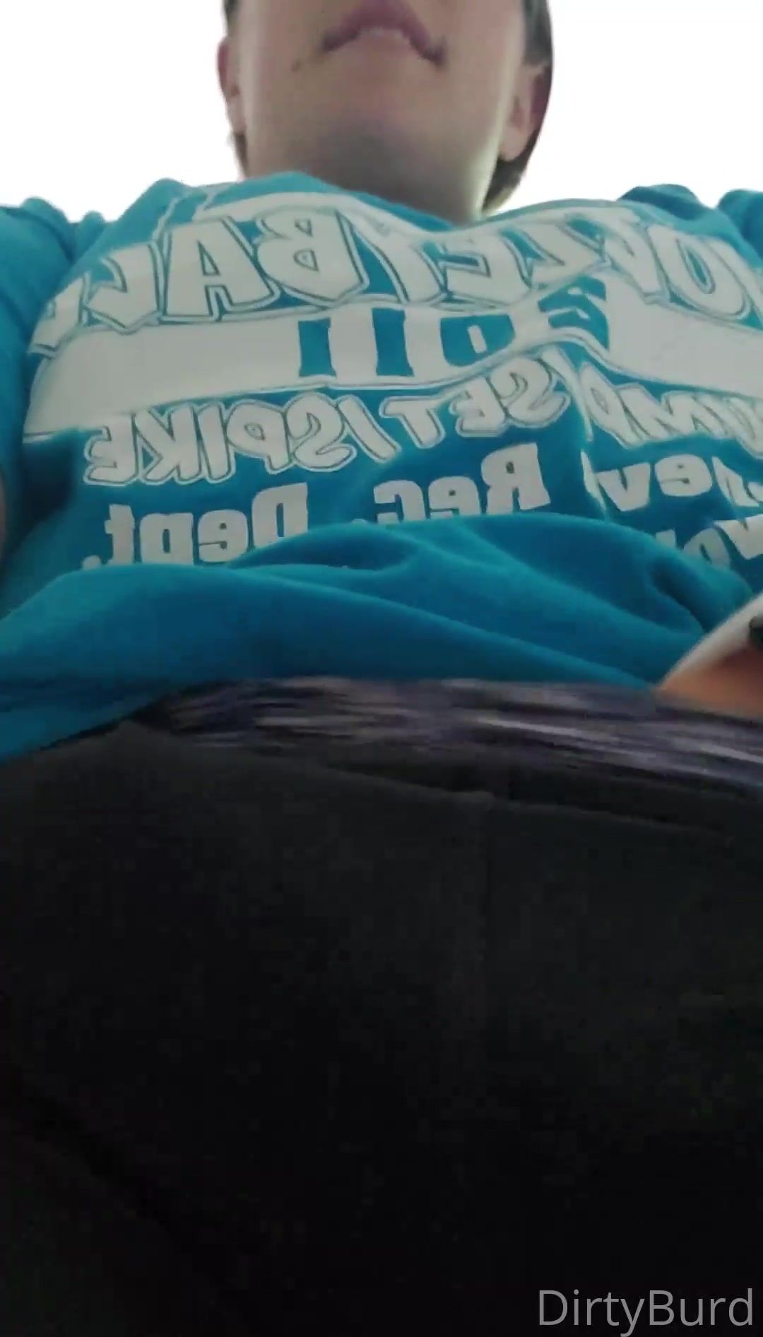 Dirtyburd07 Had_a_zoom_meeting_this_and_decided_to_get_frisky_und xxx  onlyfans porn
